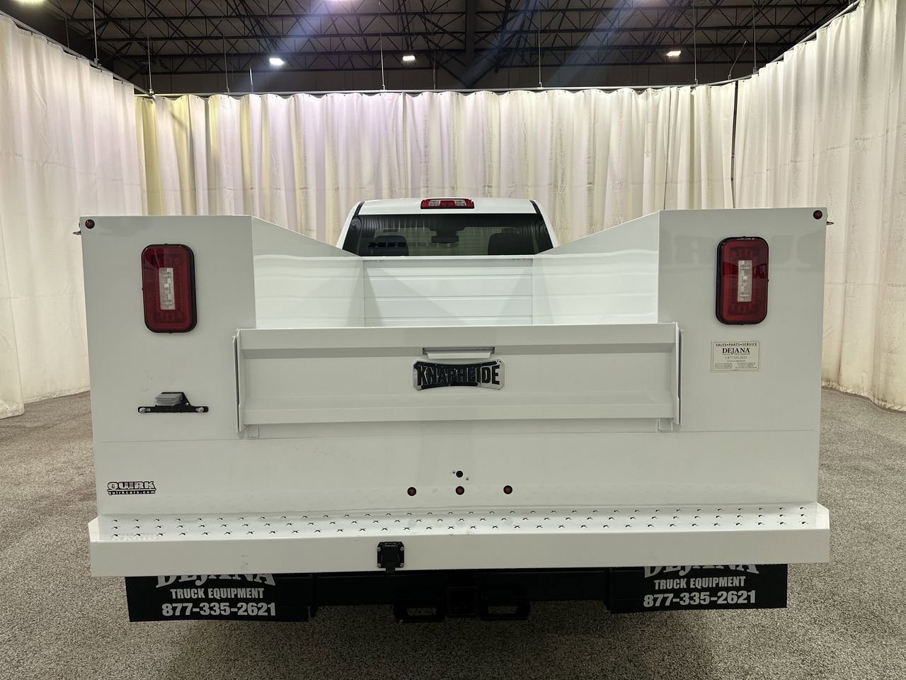 2026 GMC Sierra 3500 Chassis Cab Pro - Photo 7