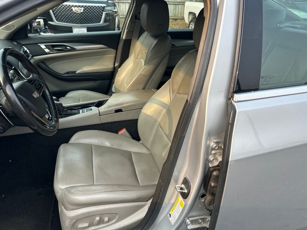 Used 2019 Silver Cadillac 3.6L Luxury image 14