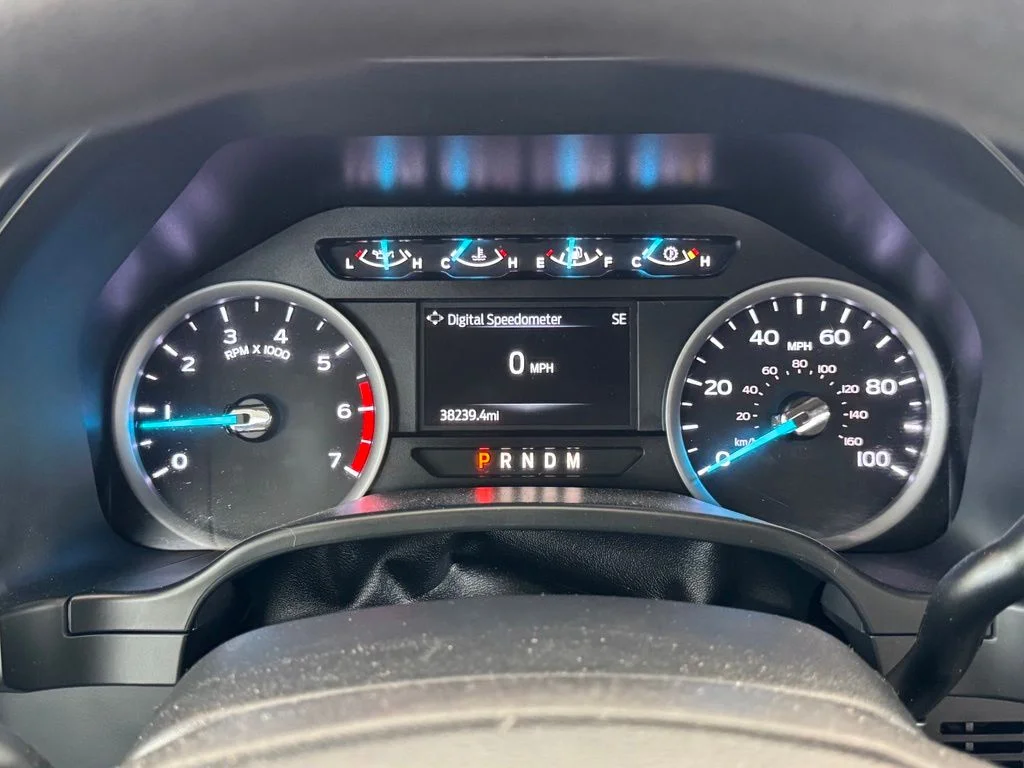Used 2020 Silver Metallic Ford XLT image 28