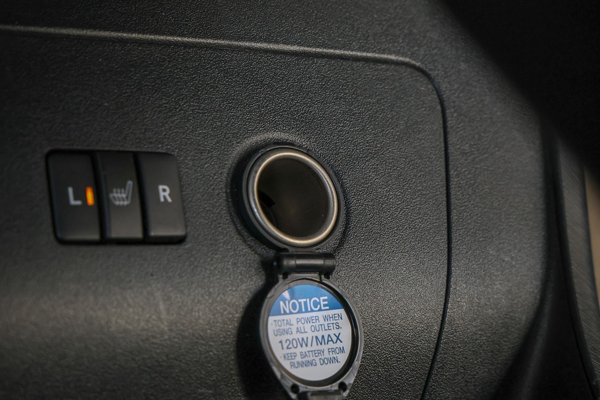 Used 2015 Blue Toyota Four image 20