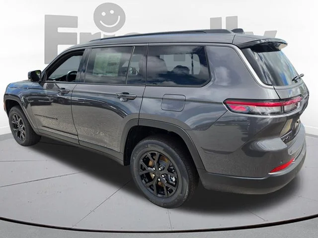 New 2026 Baltic Gray Metallic Clear-Coat Exterior Paint Jeep Laredo image 7