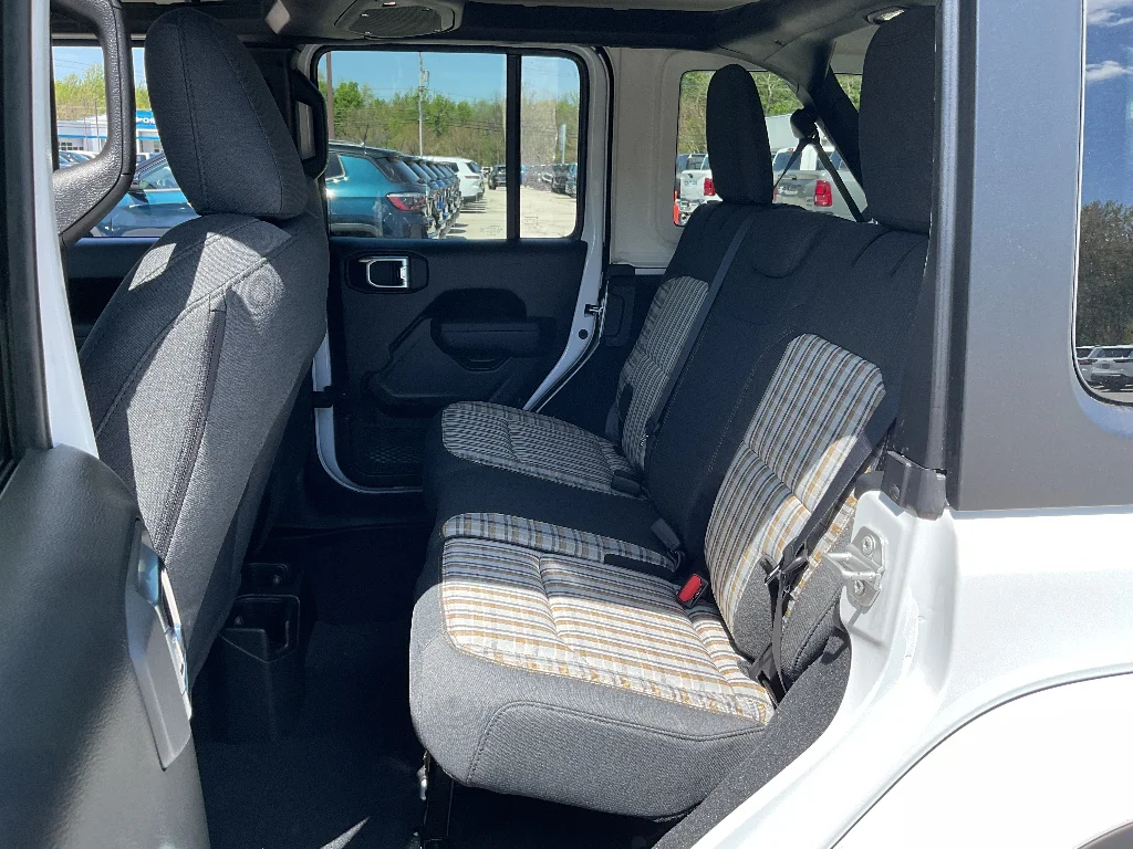 New 2026 Bright White Clearcoat Jeep 85th Anniversary image 9
