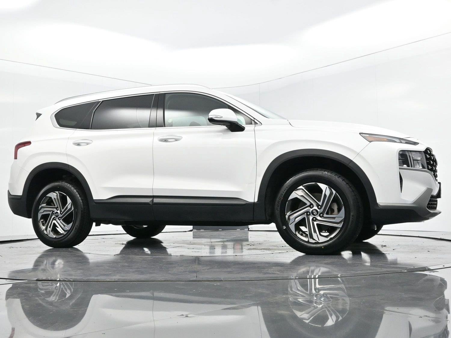 Used 2023 Serenity White Pearl Hyundai SEL image 41