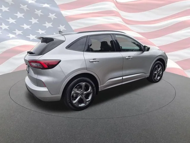 Used 2024 Silver Ford ST-Line image 3
