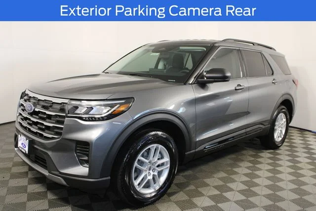 New 2026 Carbonized Gray Metallic Ford Active image 7
