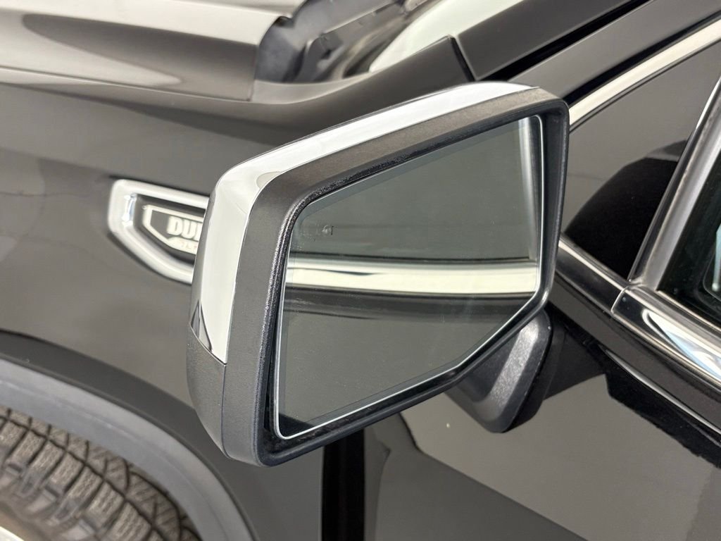 Used 2023 Black GMC Denali image 12