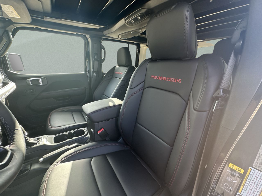 New 2026 Black Clear-Coat Exterior Paint Jeep Rubicon X image 24