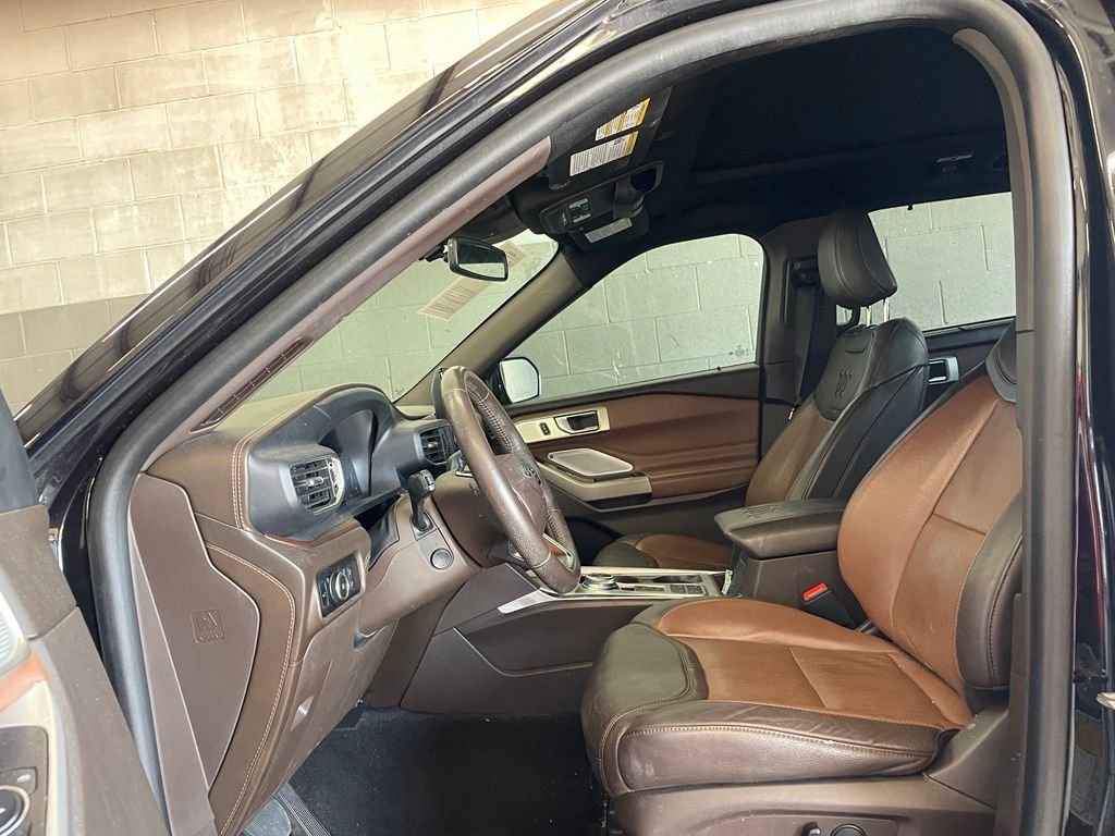 Used 2023 Black Ford King Ranch image 10