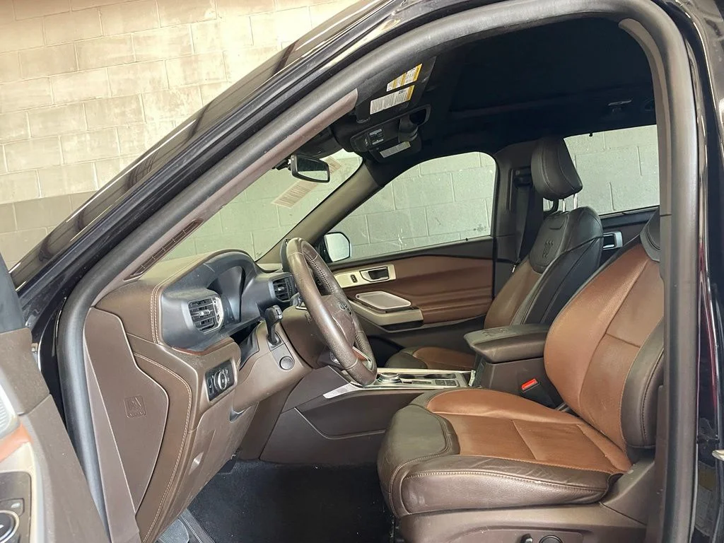 Used 2023 Black Ford King Ranch image 10