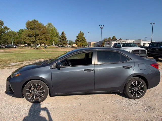 Used 2019 Gray Toyota SE image 7