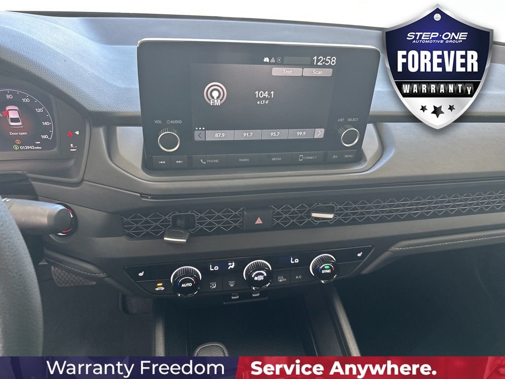 Used 2023  Honda EX image 23