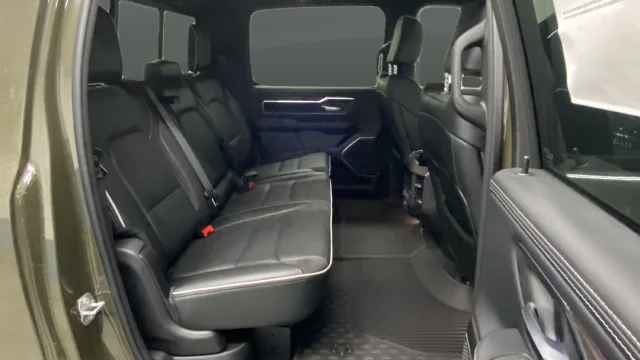 New 2027 Tank Exterior Paint RAM Laramie image 26