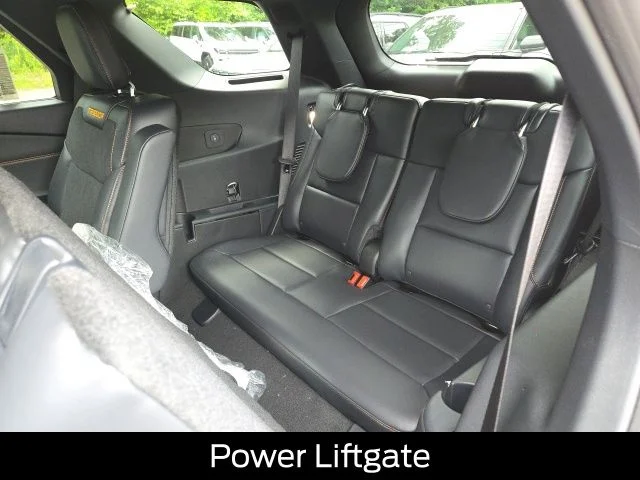 New 2027 Black Ford 4DR AWD TREMOR image 13