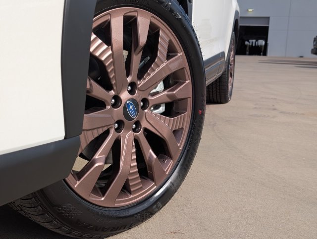New 2026 CRYSTAL WHITE PEARL Subaru Sport Hybrid image 2