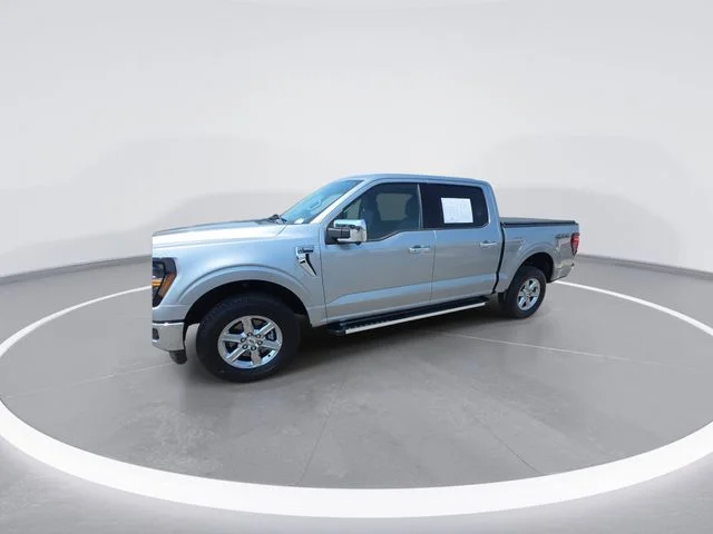 Used 2025 Silver Ford XLT image 4