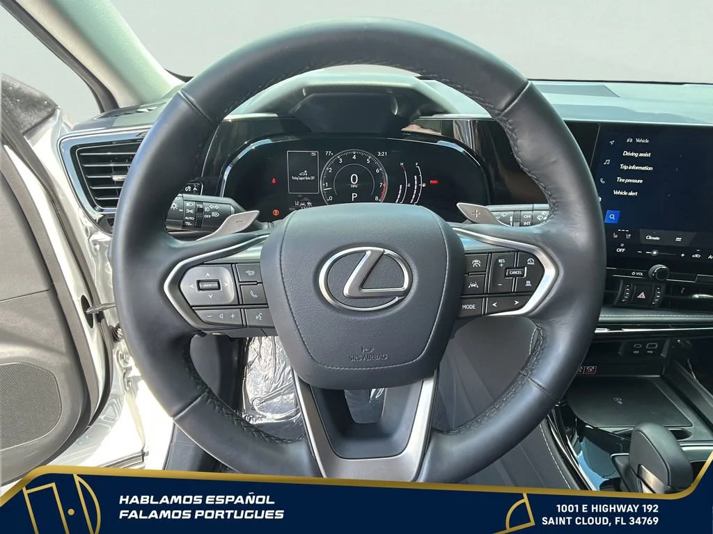 Used 2025 White Lexus Premium image 19