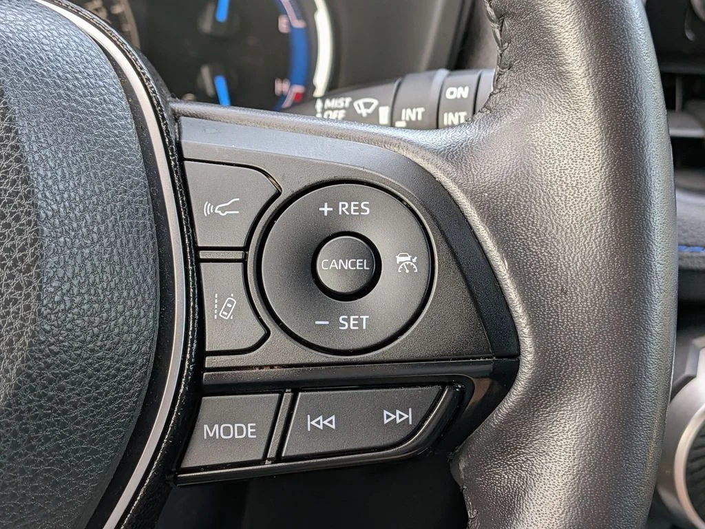 Used 2020 Gray Toyota XSE image 17