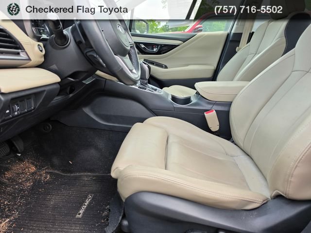 Used 2022 Crystal White Pearl Subaru Limited XT image 9