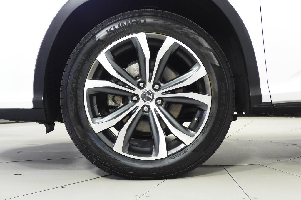 Used 2018 White Pearl Lexus 350 image 5