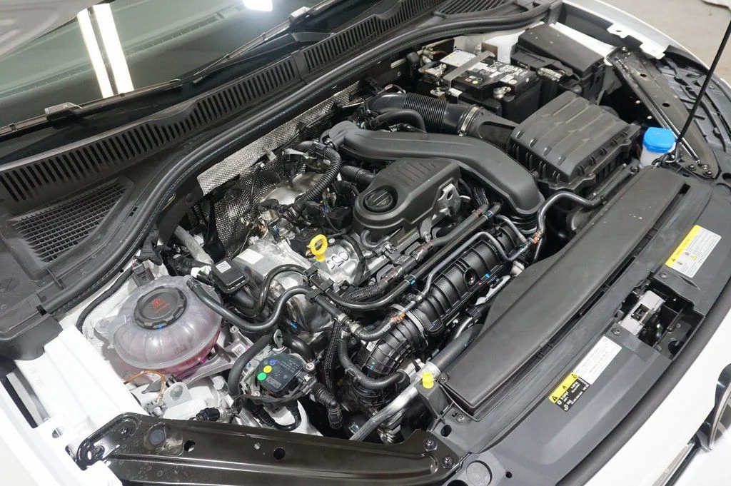 Certified Used 2026 White Volkswagen 1.5T SE image 27
