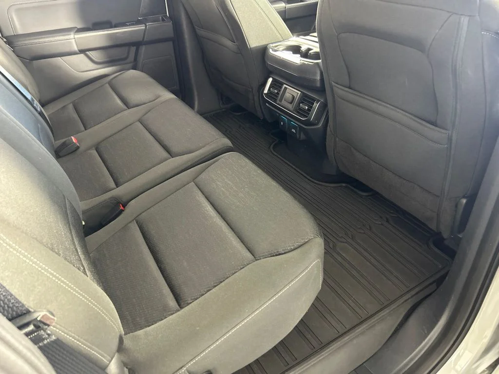 Used 2023 White Ford XLT image 22