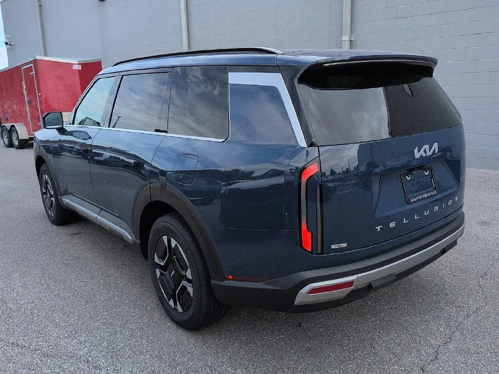 New 2027 Midnight Lake Blue Kia EX image 5