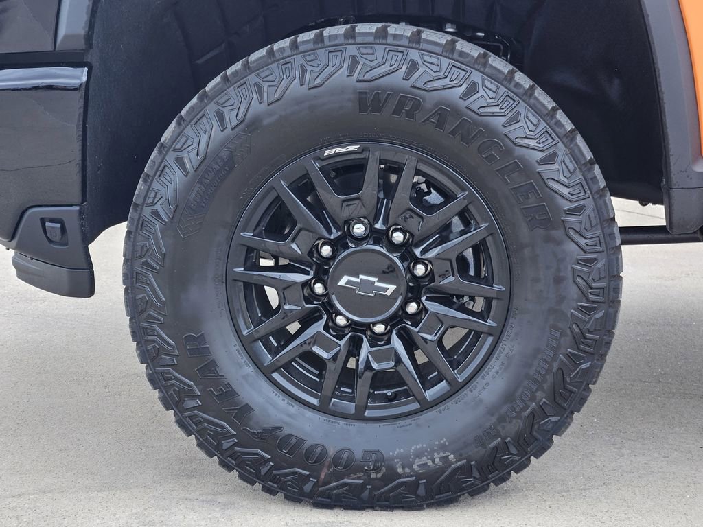 2026 Chevrolet Silverado 2500 HD ZR2 - Photo 12