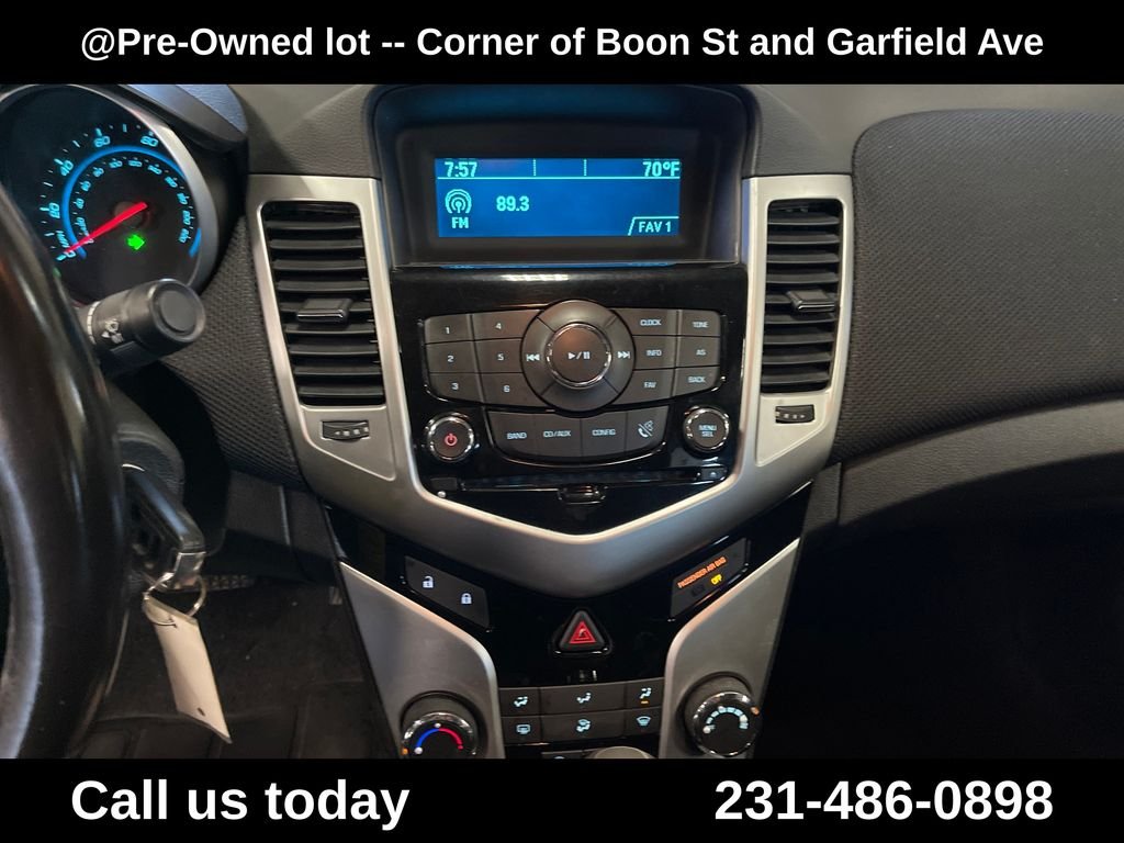 Used 2014 Blue Chevrolet 1LT image 17