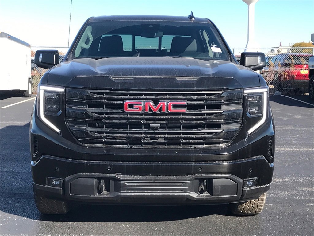 2026 GMC SIERRA - Image 2