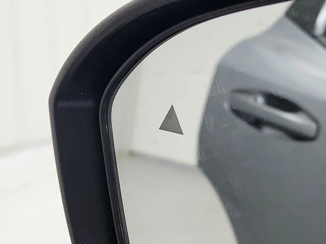 New 2026 Gray Nissan SR image 20