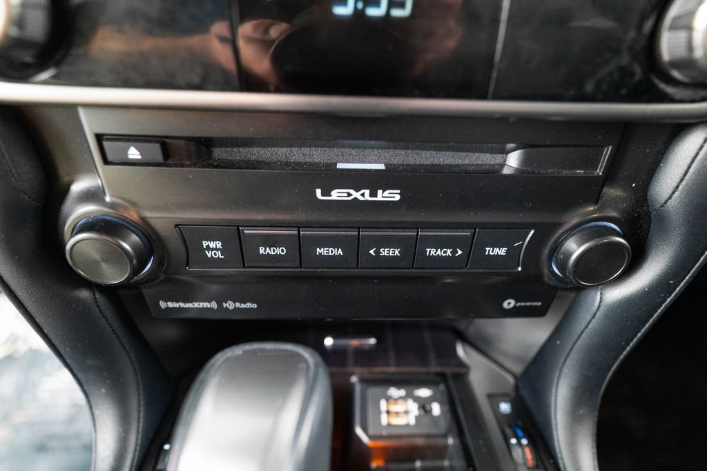Used 2022 Black Lexus 460 image 28
