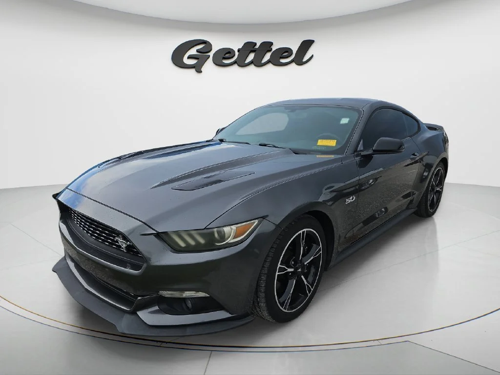 2016 Ford Mustang GT Premium RWD photo