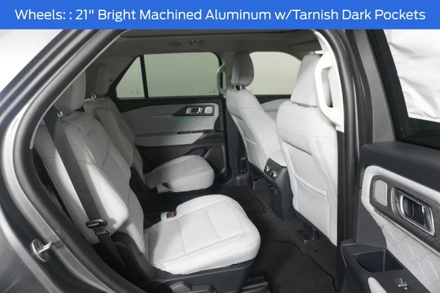 New 2026 Carbonized Gray Metallic Ford Platinum™ image 30