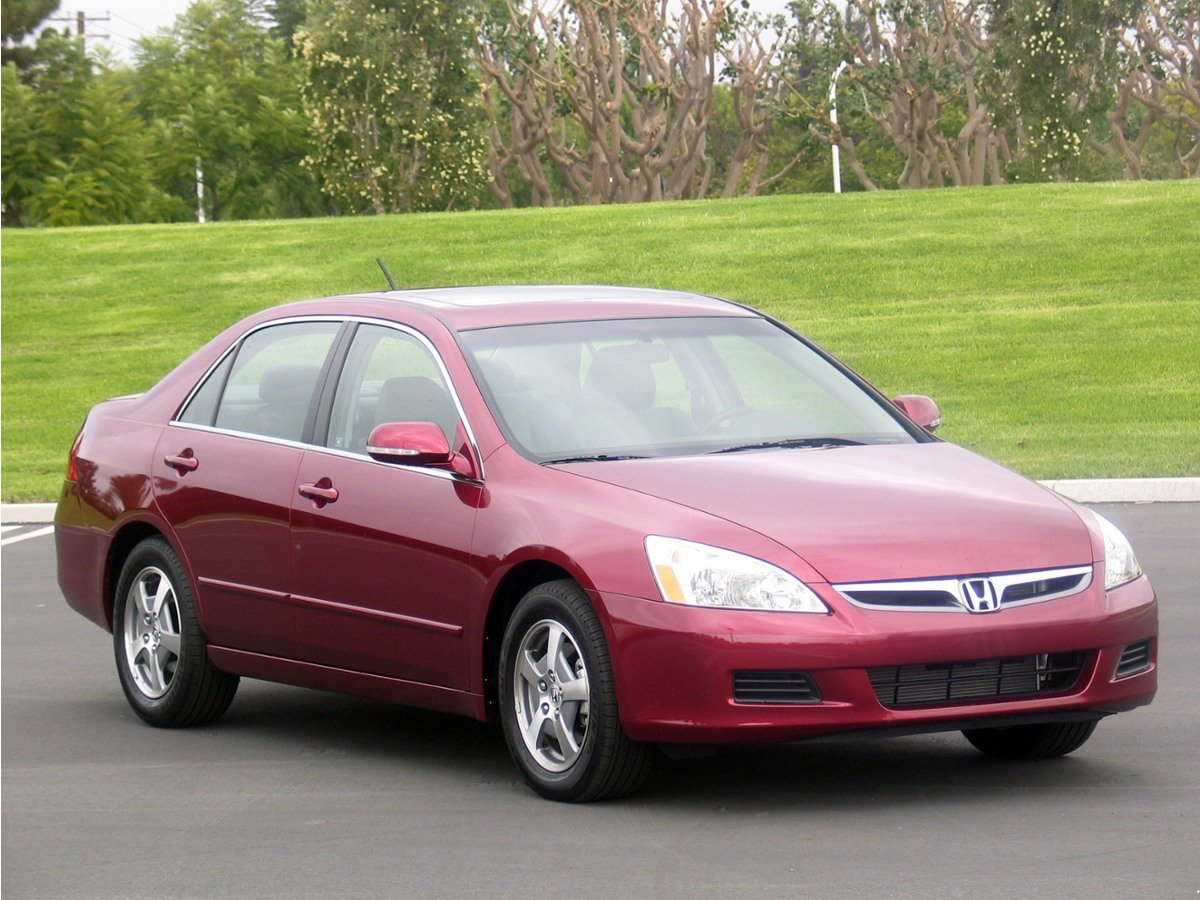 Used 2006 Gray Honda  image 2