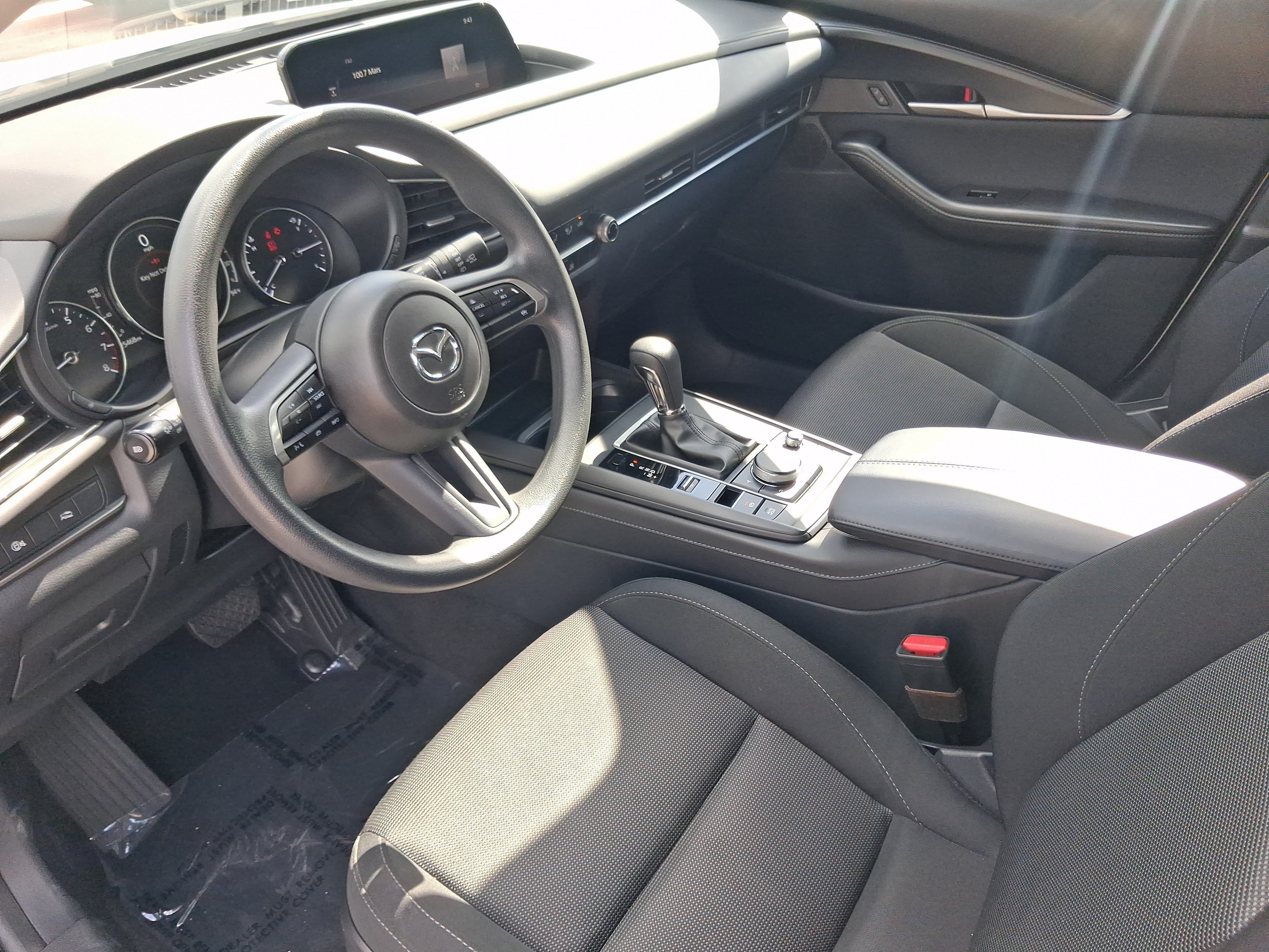 Certified Used 2024 White Mazda 2.5 S image 10