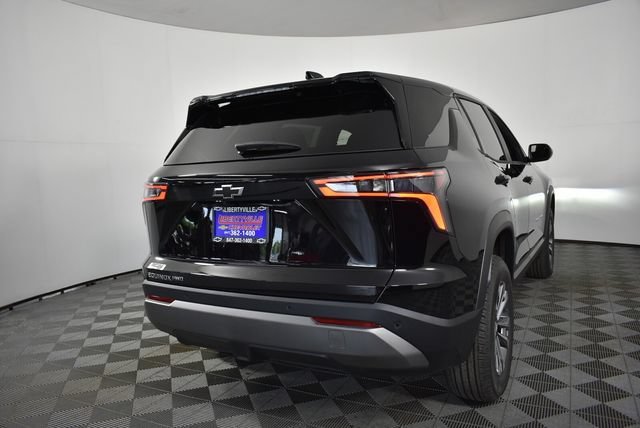 New 2027 Mosaic Black Metallic Chevrolet LT image 8