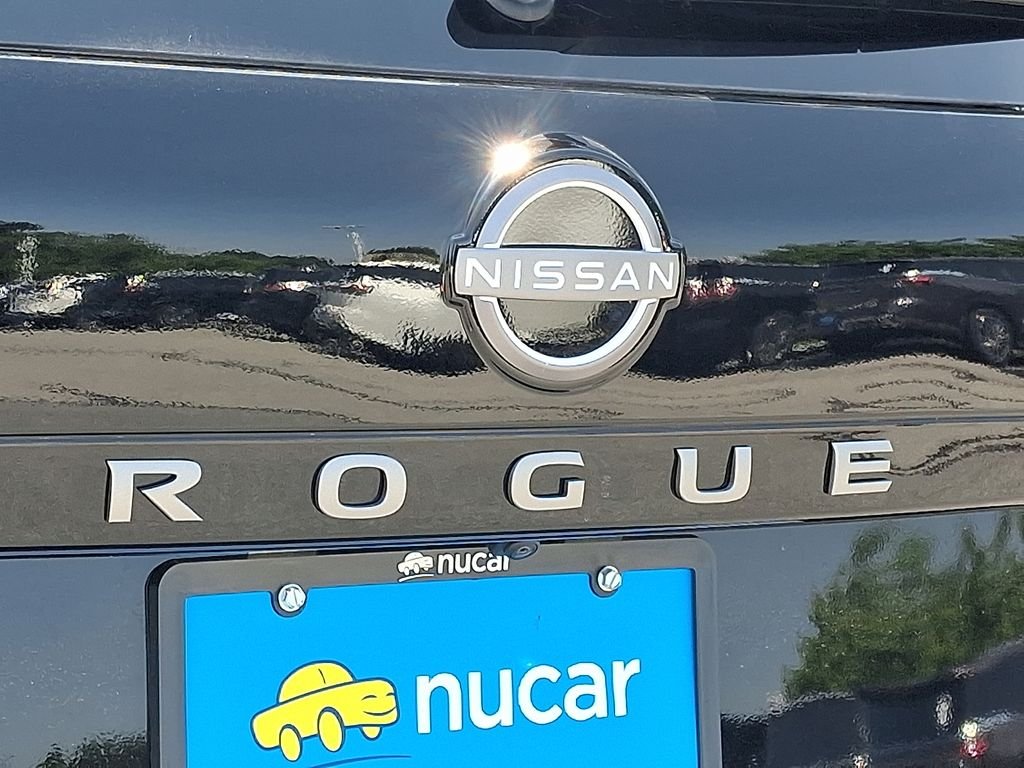 New 2026 Super Black Nissan SV image 20