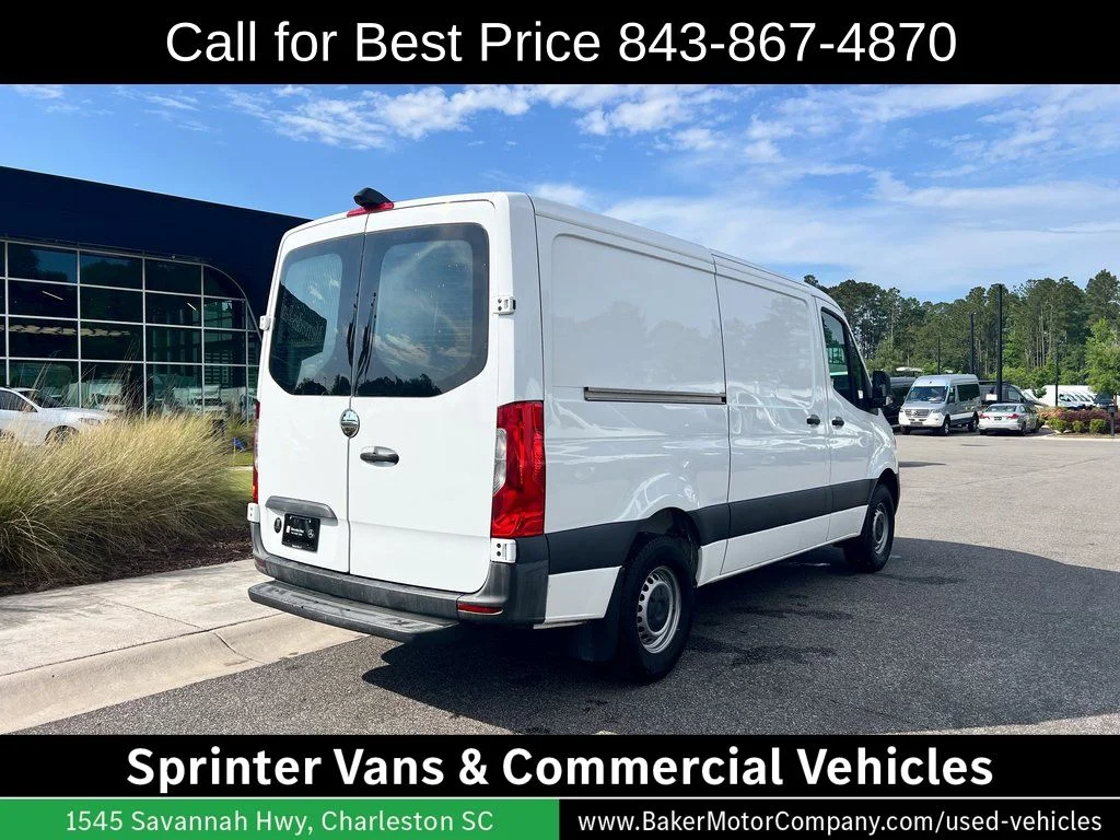 Used 2020 White Freightliner Base image 15