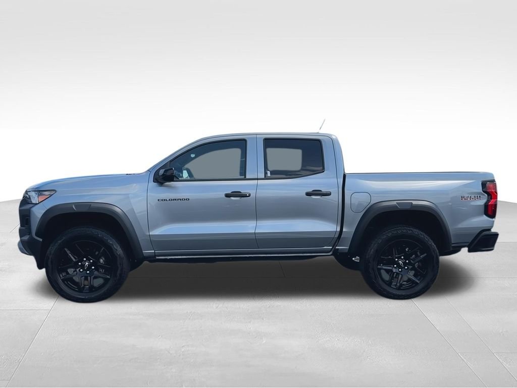 Used 2024 Gray Chevrolet Trail Boss image 5