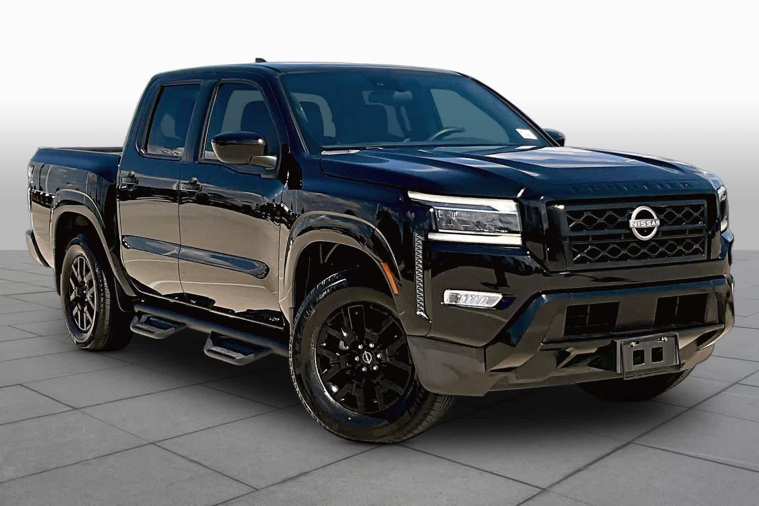 Used 2023 Super Black Nissan SV image 2