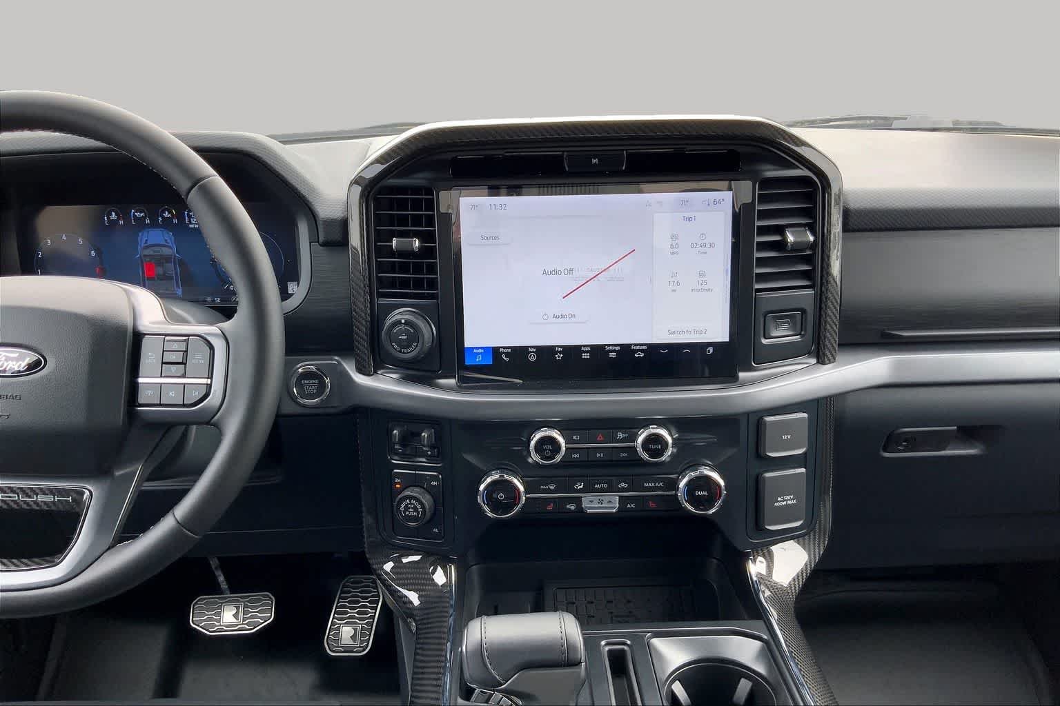 New 2025 Antimatter Blue Metallic Ford XLT image 6