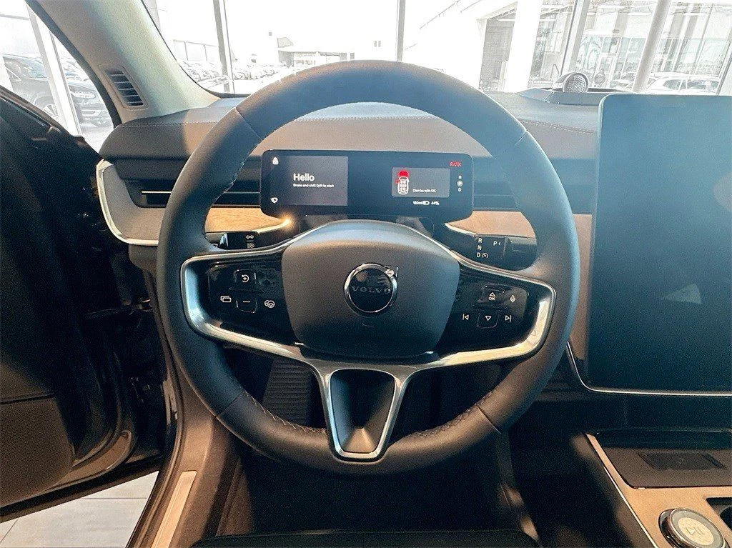 2025 Volvo EX90 Ultra - Photo 19