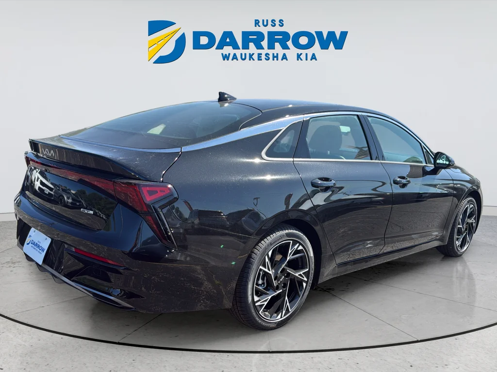 New 2026 Aurora Black Pearl Kia GT-Line image 5