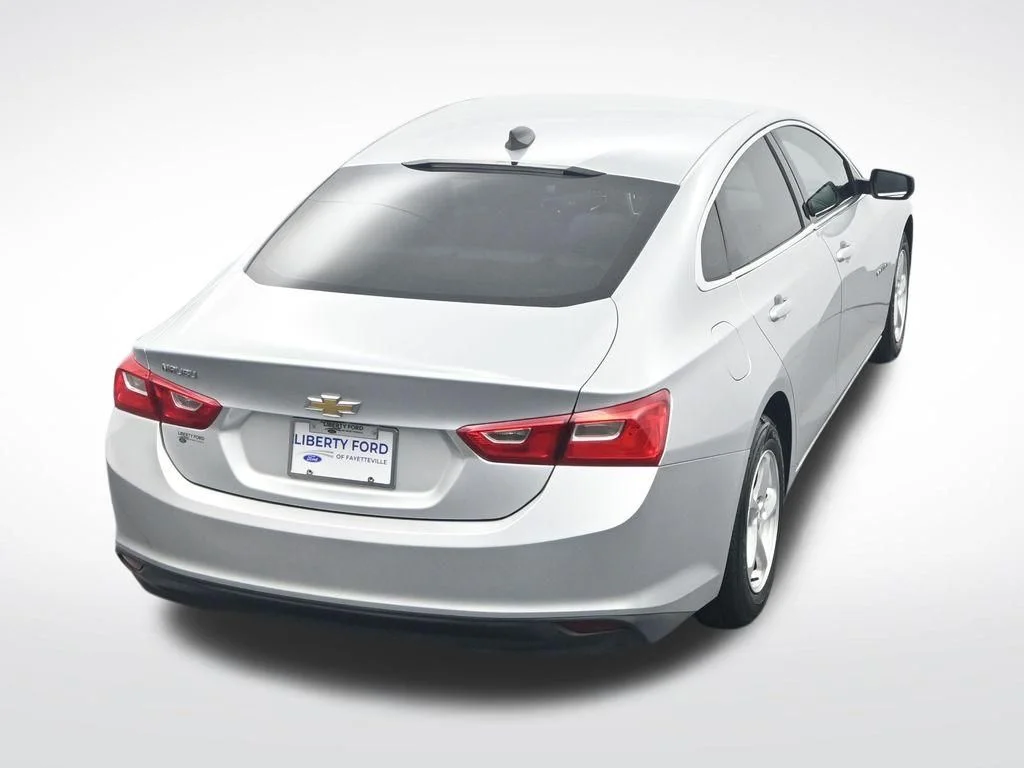 Used 2017 Silver Ice Metallic Chevrolet LS image 32