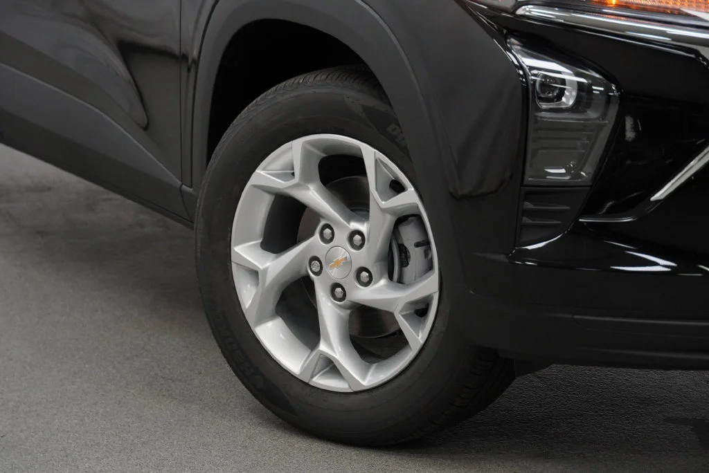 2026 Chevrolet Trax LS - Photo 8