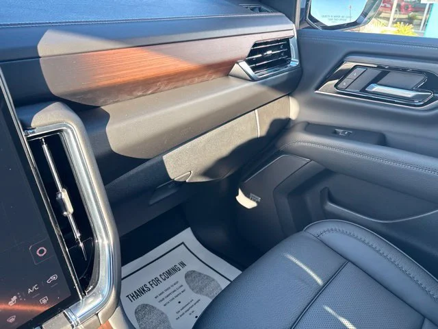 2027 GMC Yukon Denali - Photo 42