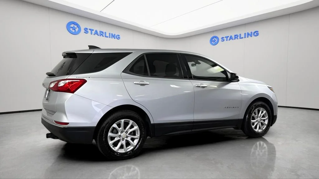 Used 2018 SILVER ICE METALLIC Chevrolet LS image 10