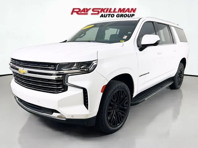 Used 2022 White Chevrolet LT image 3