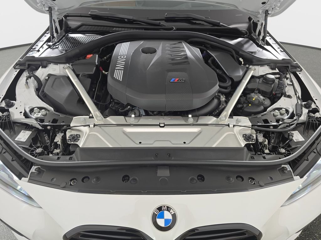 New 2027 Mineral White Metallic BMW M440i xDrive image 30