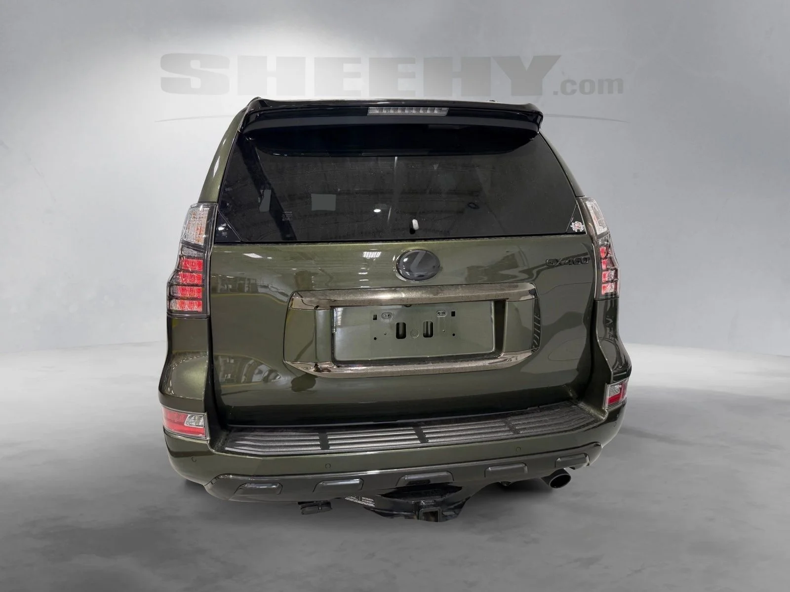 Used 2023 Green Lexus 460 image 7